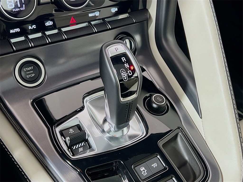 2024 JAGUAR F-TYPE - Image 17