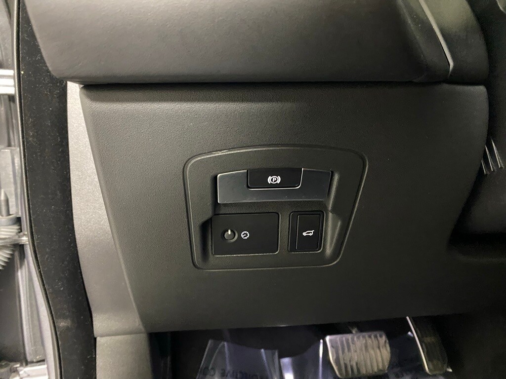 2020 LAND ROVER RANGE ROVER VELAR - Image 14