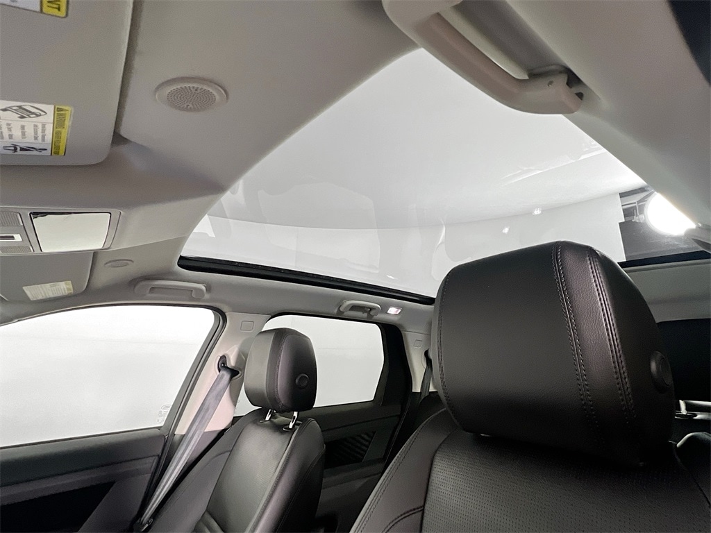 2025 LAND ROVER DISCOVERY SPORT - Image 23