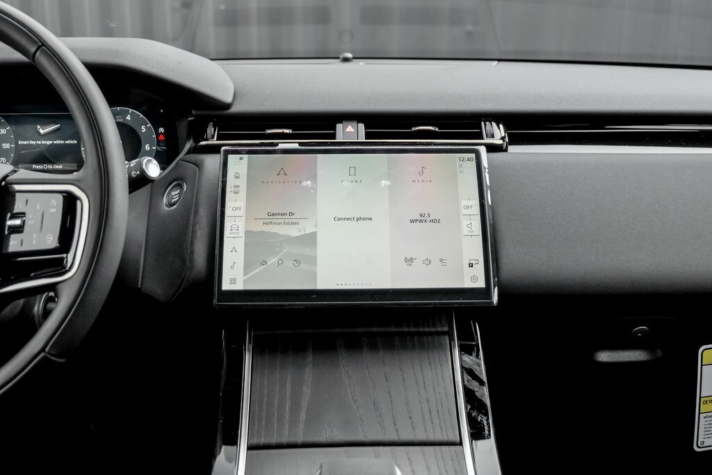 2026 LAND ROVER RANGE ROVER VELAR - Image 19