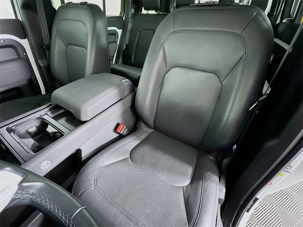 2023 LAND ROVER DEFENDER - Image 22