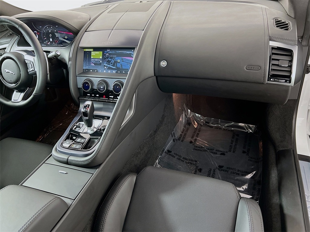2024 JAGUAR F-TYPE - Image 25