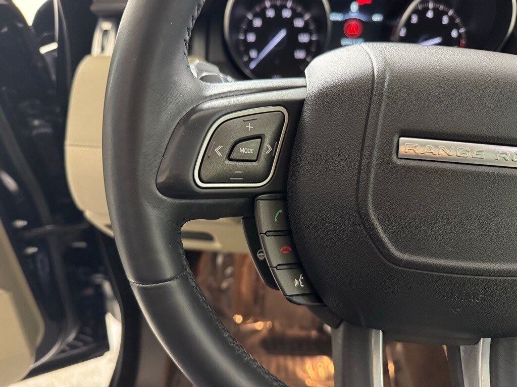 2017 LAND ROVER RANGE ROVER EVOQUE - Image 16