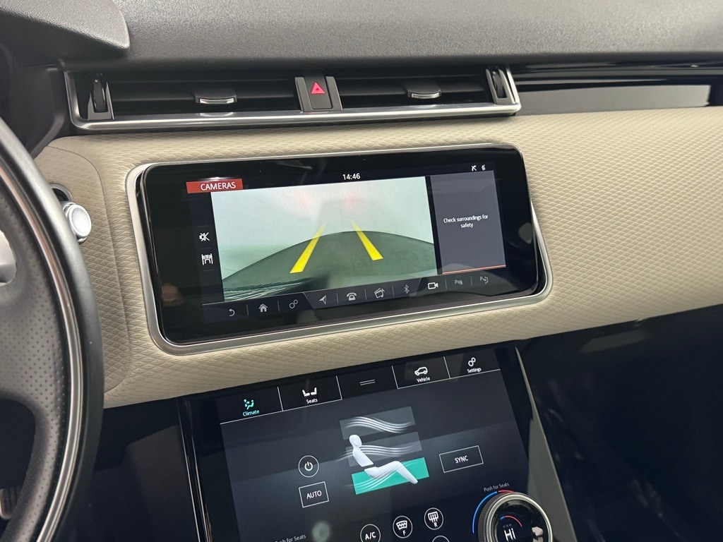 2019 LAND ROVER RANGE ROVER VELAR - Image 23