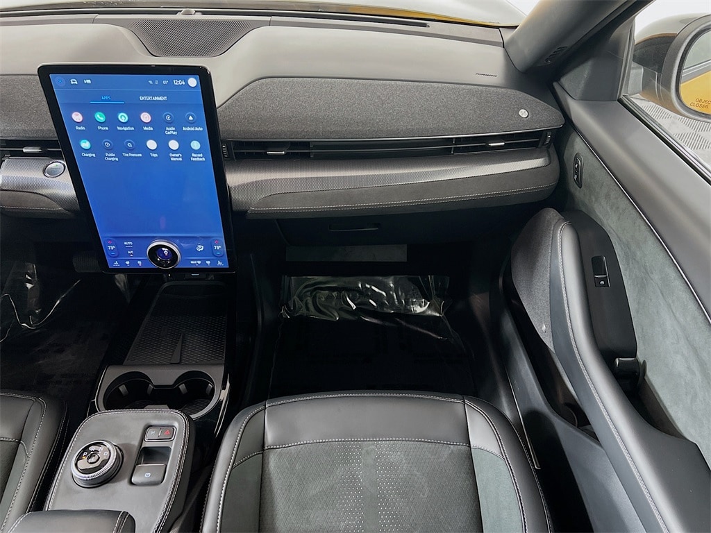 2023 FORD MUSTANG MACH-E - Image 26