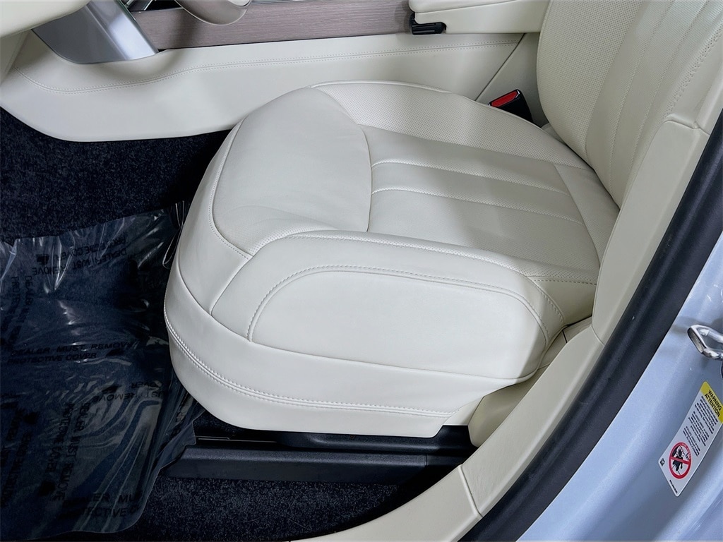 2025 LAND ROVER RANGE ROVER - Image 20