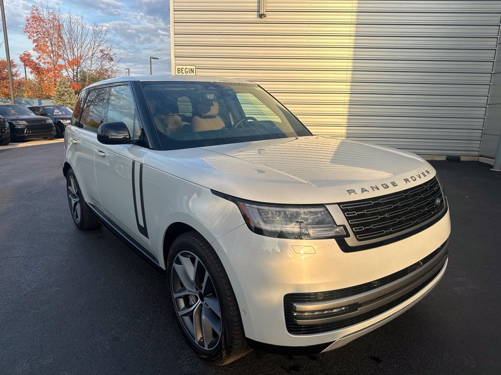 Used 2026 Land Rover Range Rover SE SUV