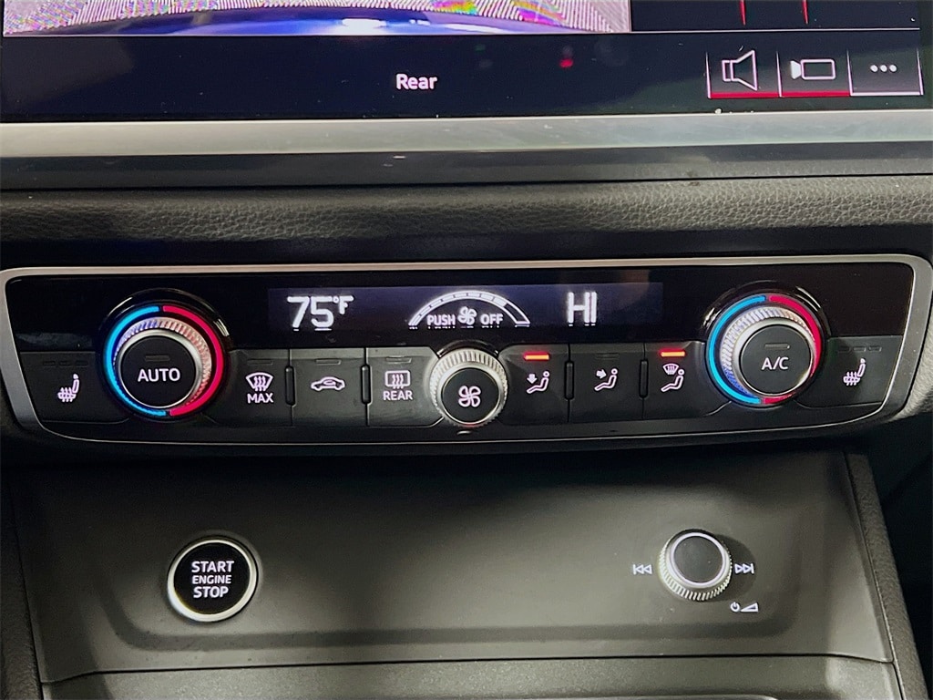 2023 AUDI Q3 - Image 15