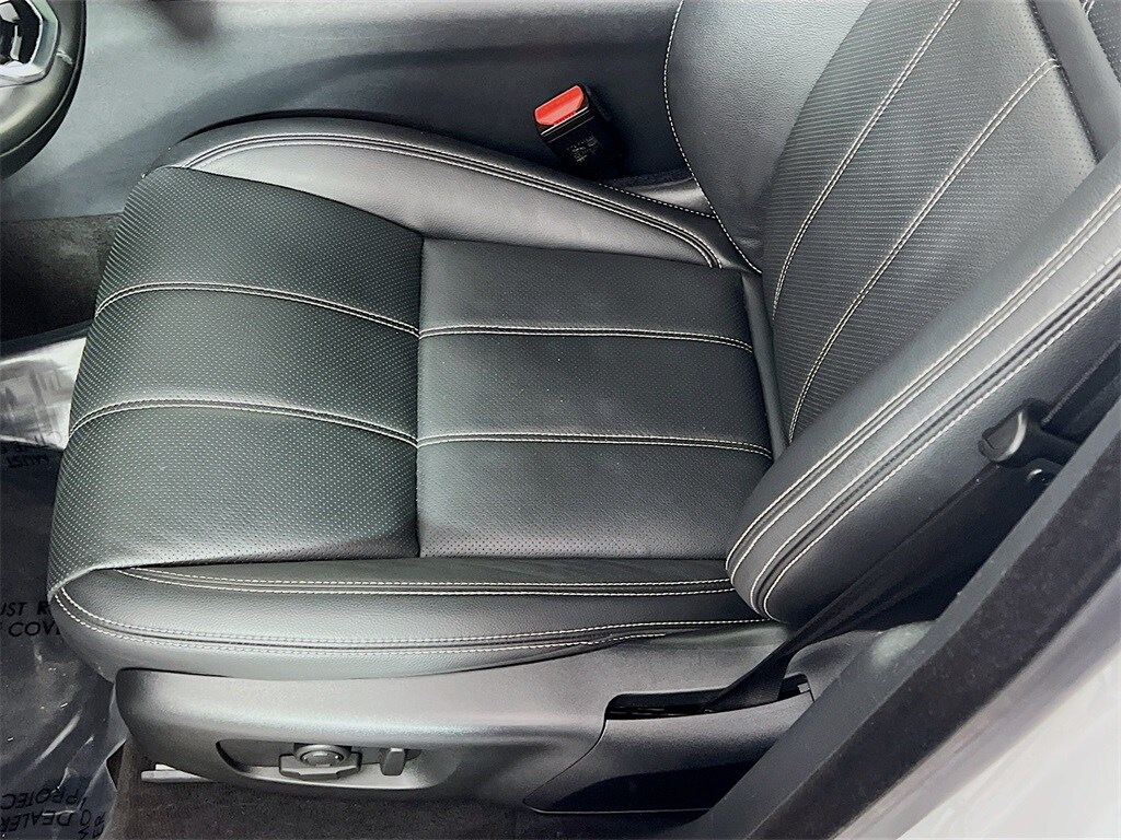 2023 LAND ROVER RANGE ROVER VELAR - Image 19