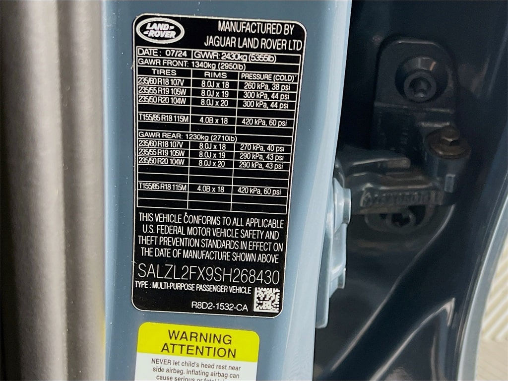 2025 LAND ROVER RANGE ROVER EVOQUE - Image 33