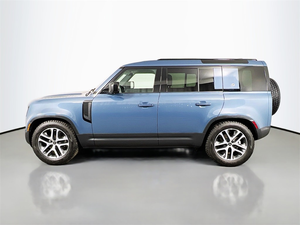 2024 LAND ROVER DEFENDER - Image 7