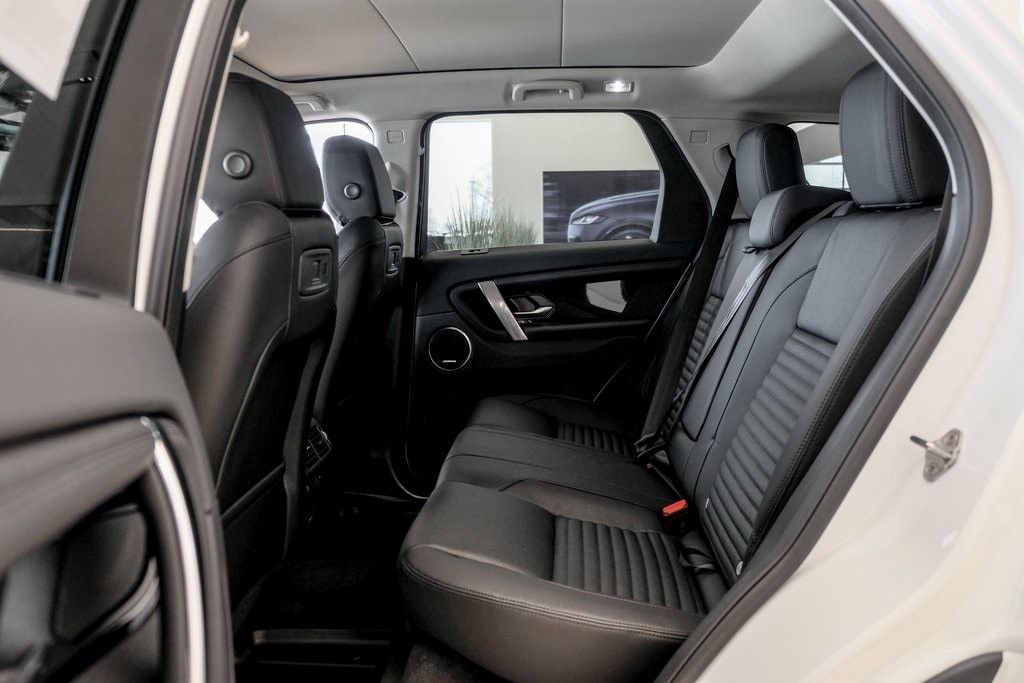 2025 LAND ROVER DISCOVERY SPORT - Image 15