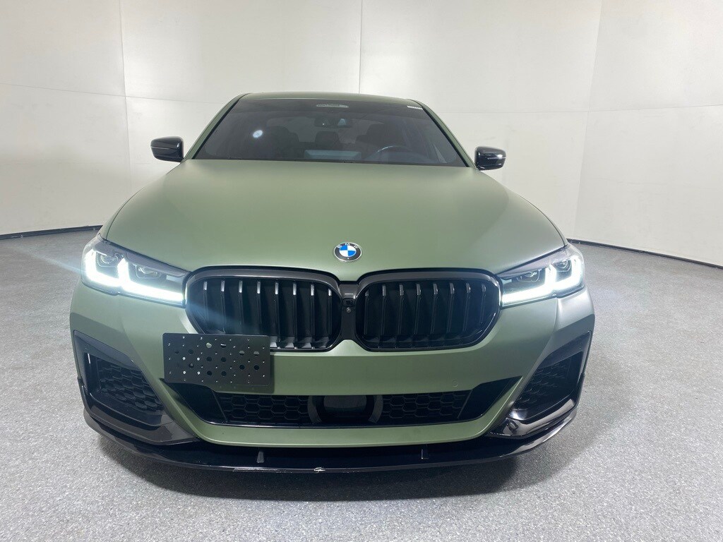 2023 BMW M550I - Image 2