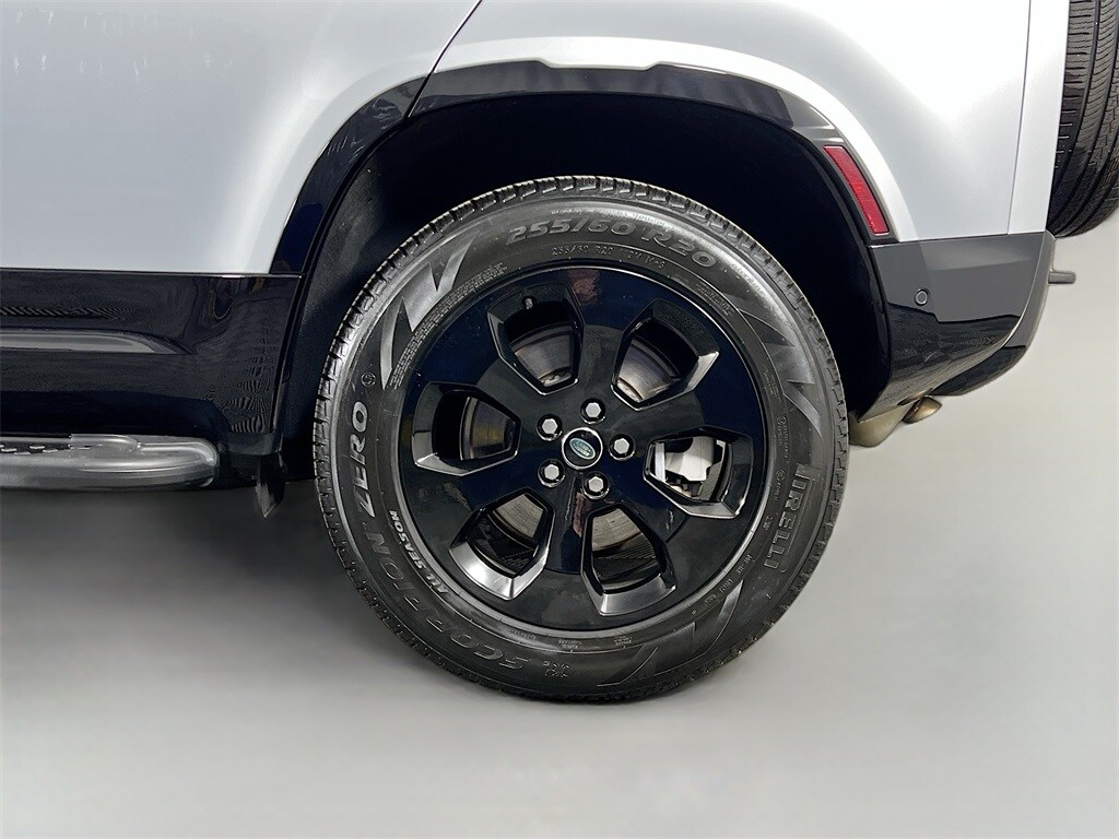 2023 LAND ROVER DEFENDER - Image 33