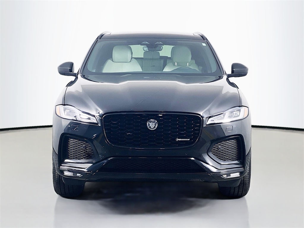 2025 JAGUAR F-PACE - Image 2