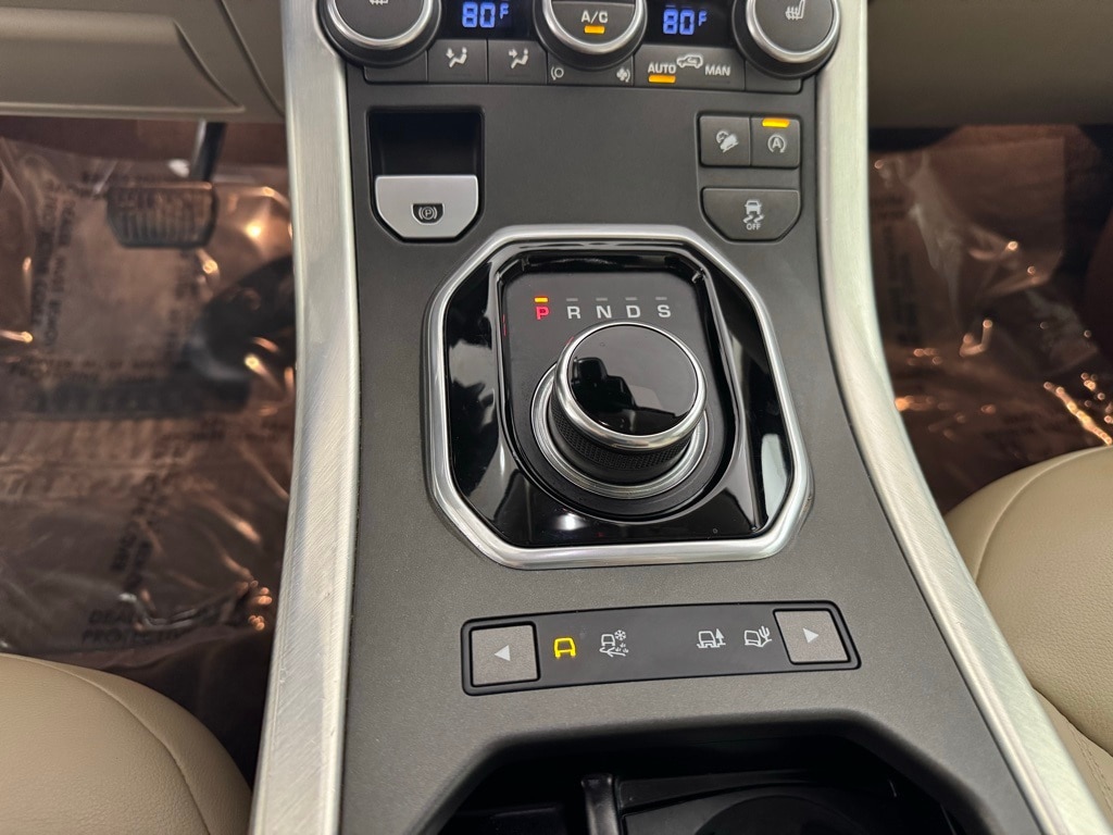 2017 LAND ROVER RANGE ROVER EVOQUE - Image 22