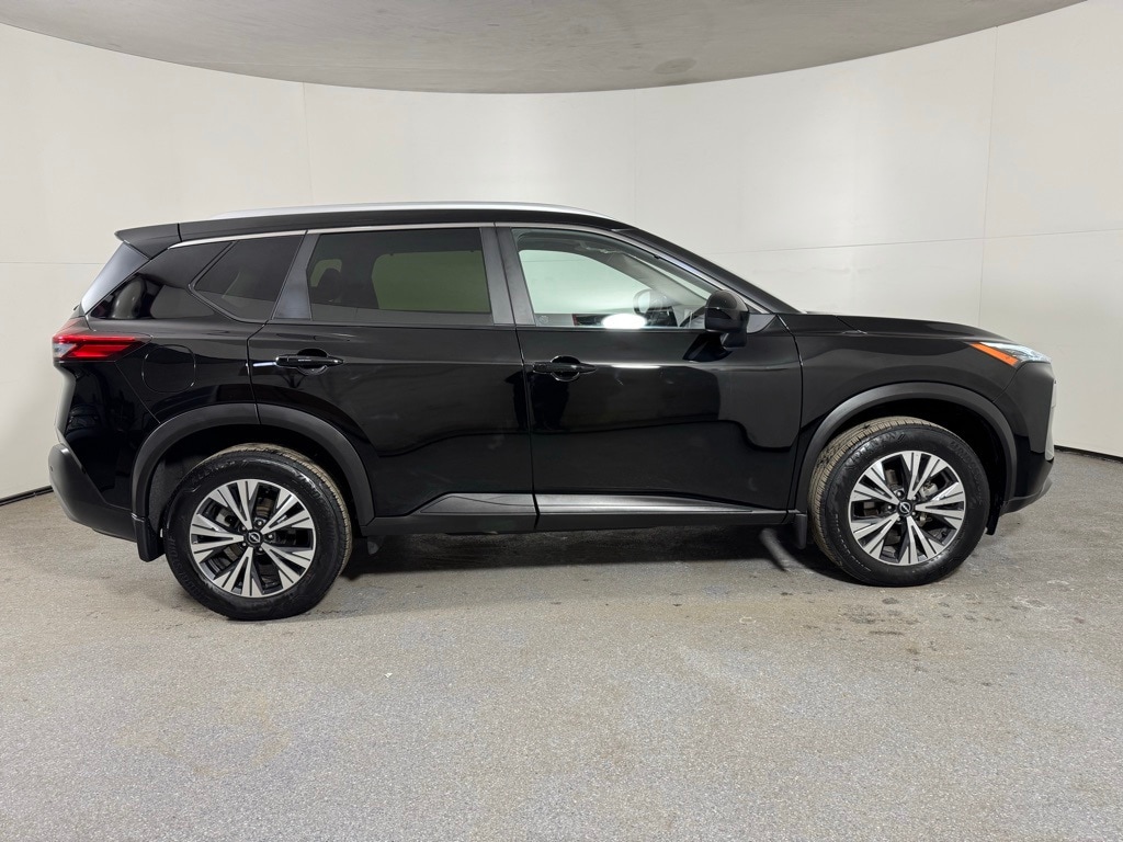 2023 NISSAN ROGUE - Image 5