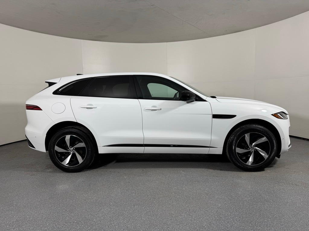 2026 JAGUAR F-PACE - Image 5