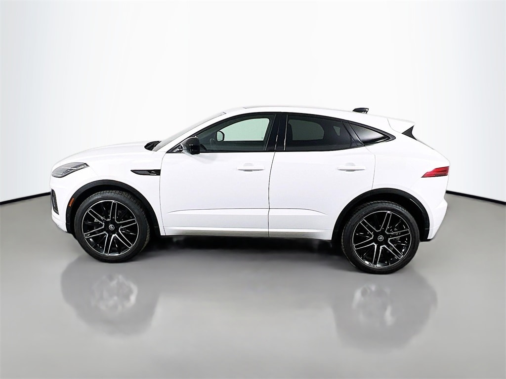 2024 JAGUAR E-PACE - Image 8