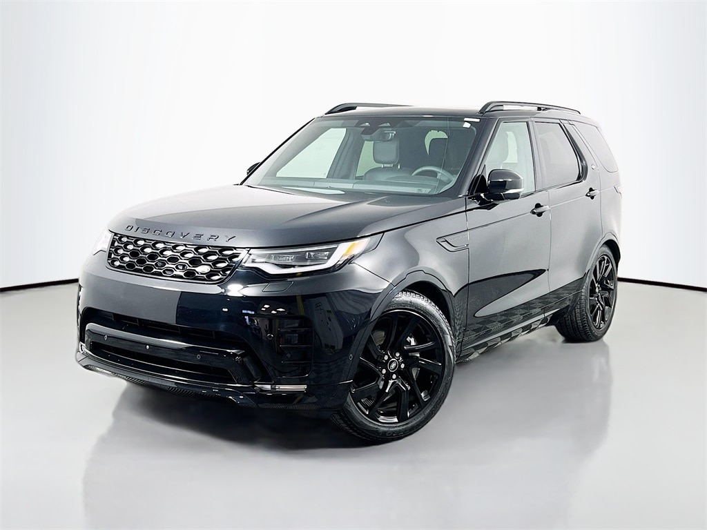 Certified 2025 Land Rover Discovery P300 Dynamic SE SUV