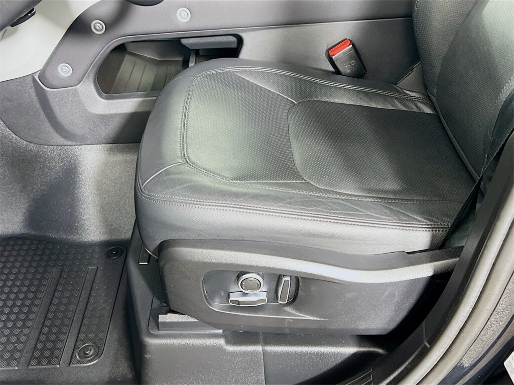 2023 LAND ROVER DEFENDER - Image 20