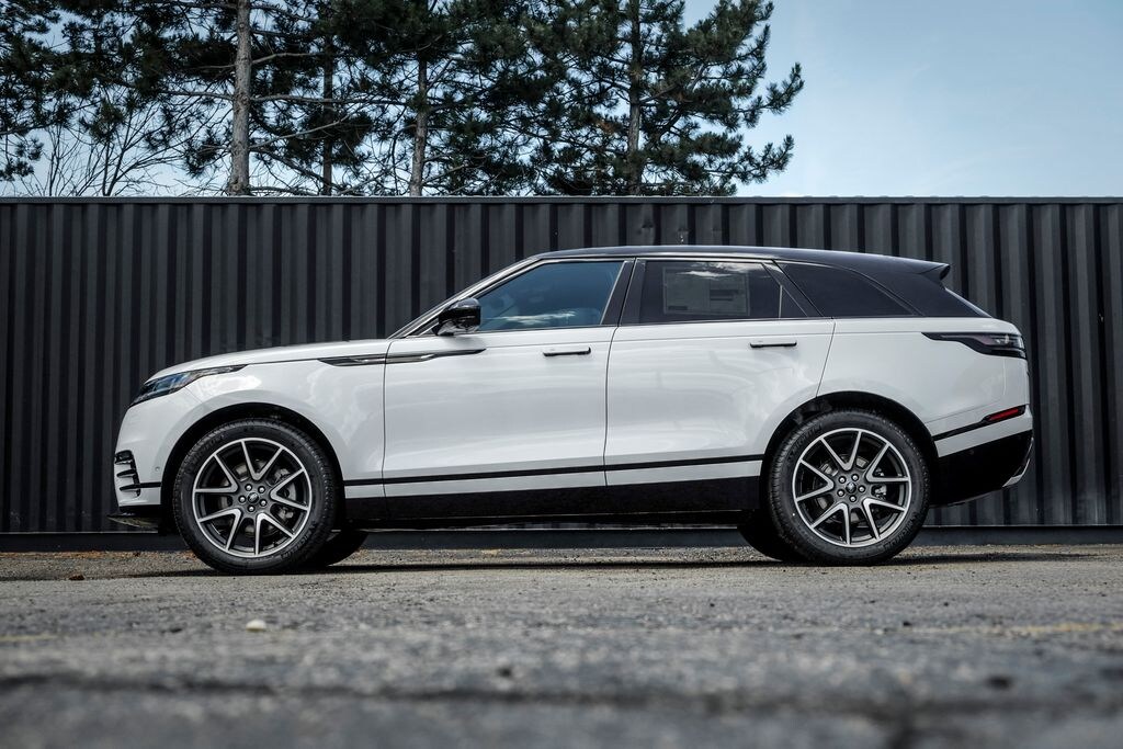 New 2026 Land Rover Range Rover Velar P250 Dynamic SE SUV