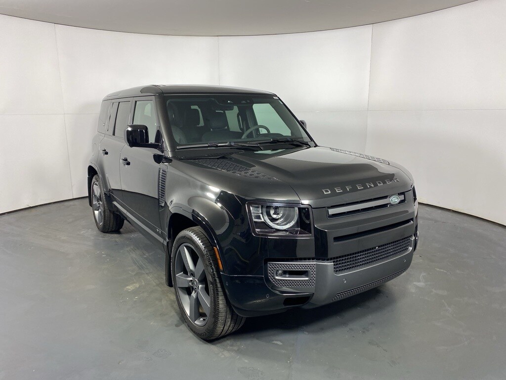 2023 LAND ROVER DEFENDER - Image 9