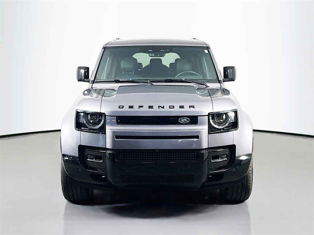 2024 LAND ROVER DEFENDER - Image 2