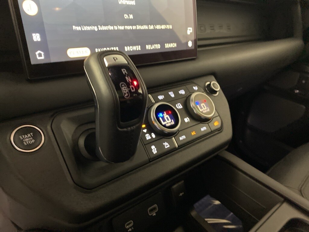 2023 LAND ROVER DEFENDER - Image 24