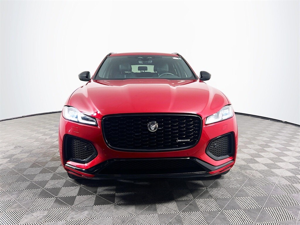 2025 Jaguar F-PACE P250 R-Dynamic S photo 2