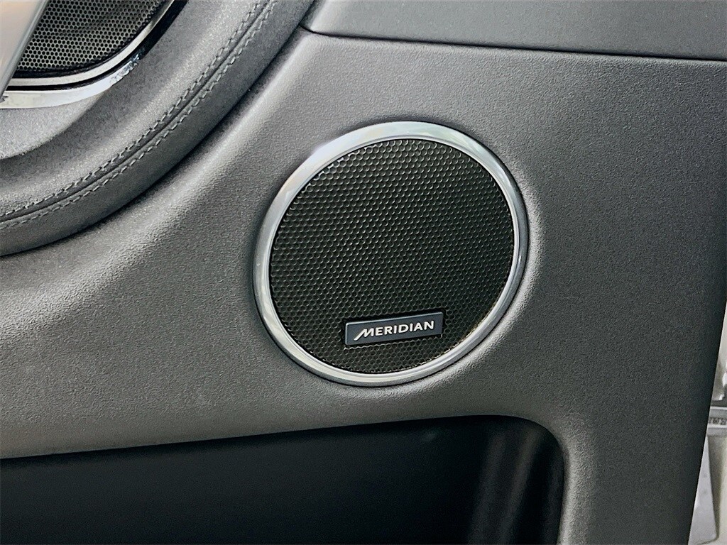2025 LAND ROVER DISCOVERY SPORT - Image 19