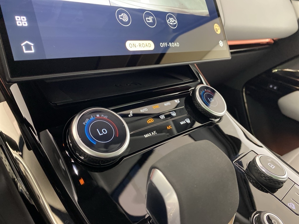 2023 LAND ROVER RANGE ROVER SPORT - Image 12