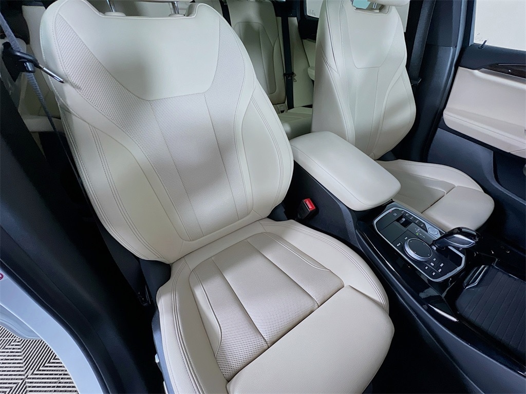 2023 BMW X3 - Image 29