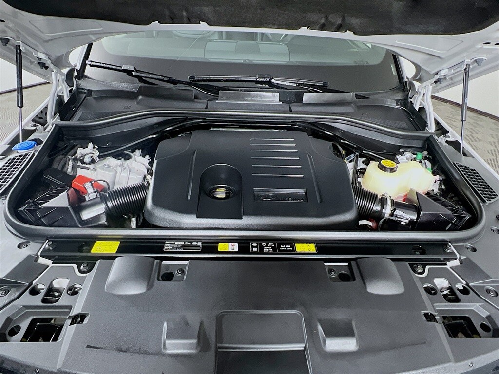 2025 LAND ROVER RANGE ROVER SPORT - Image 32