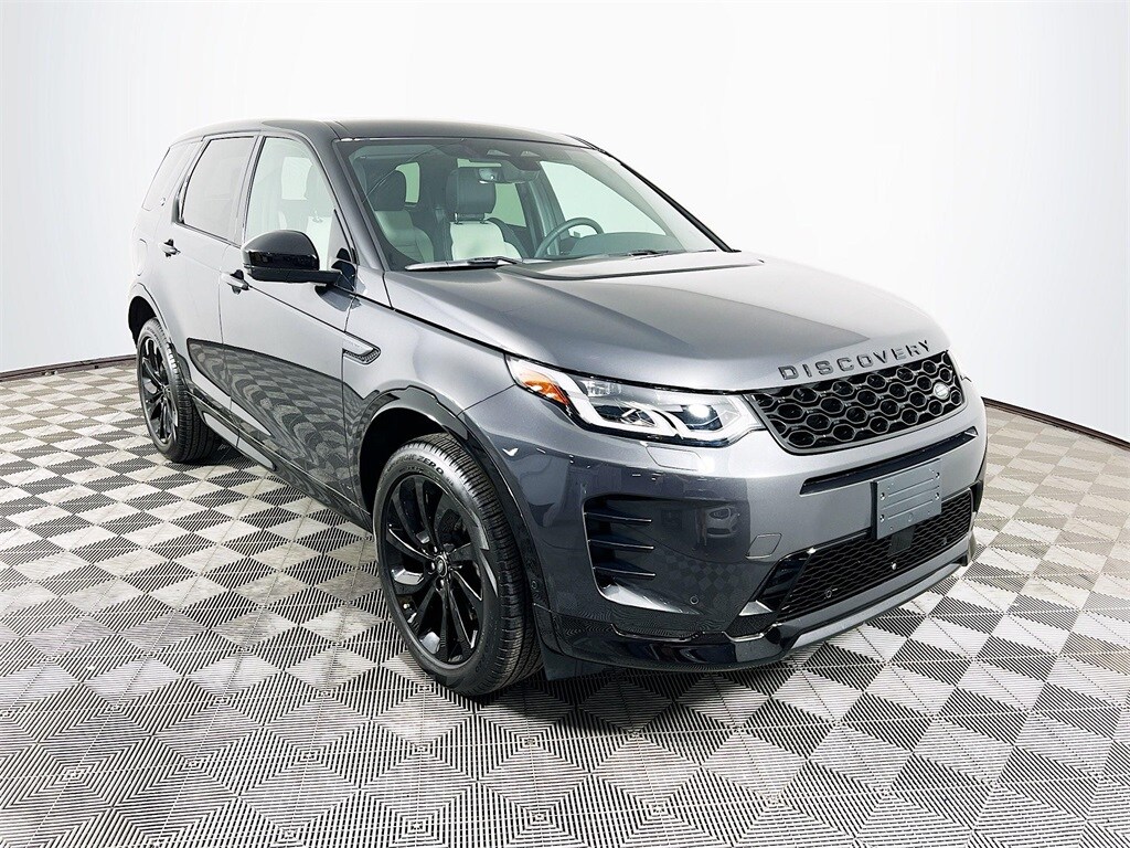 2024 Land Rover Discovery Sport Dynamic SE photo 3