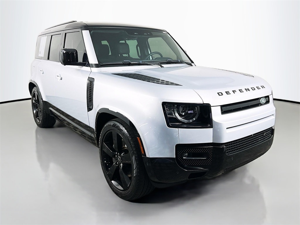 2023 LAND ROVER DEFENDER - Image 3