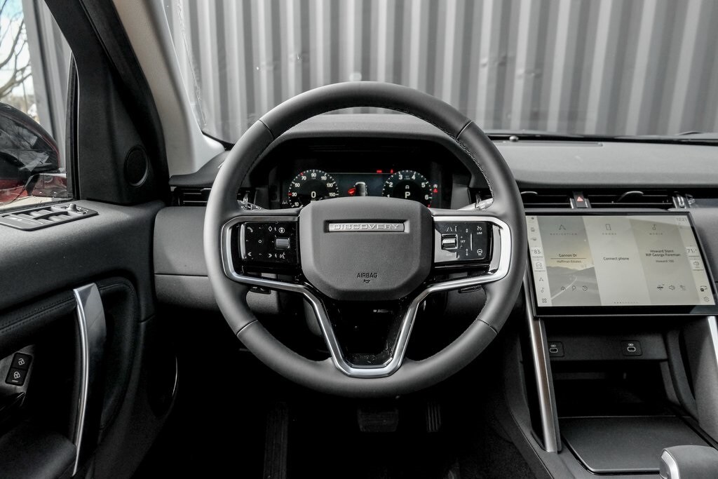 2025 LAND ROVER DISCOVERY SPORT - Image 18