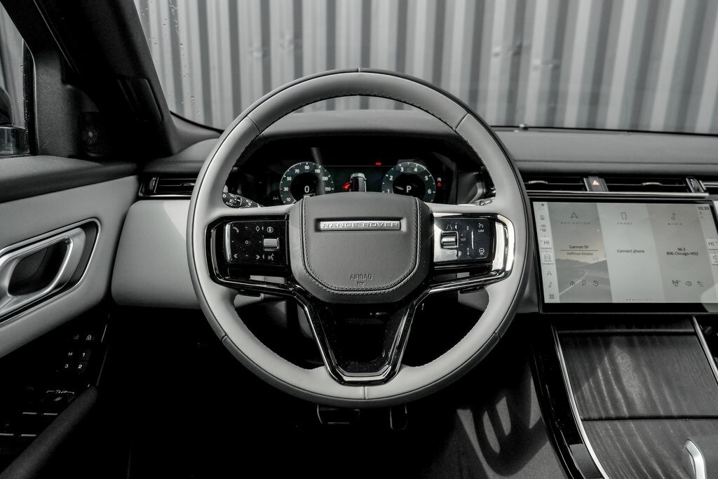 2026 LAND ROVER RANGE ROVER VELAR - Image 18