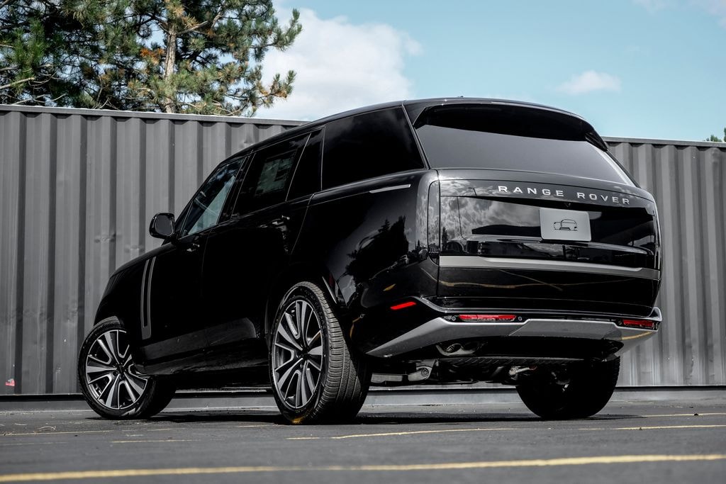 New 2026 Land Rover Range Rover P530 SE 7 Seat SUV