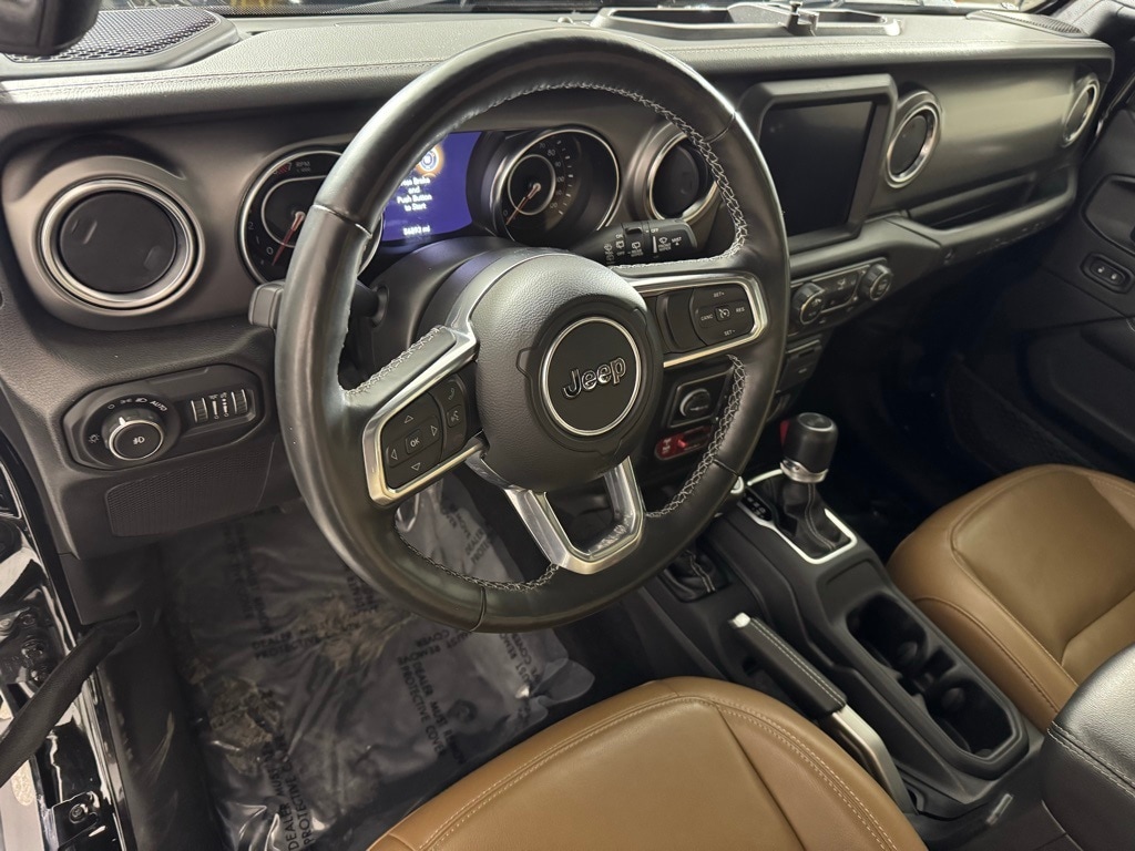 2022 JEEP WRANGLER - Image 13