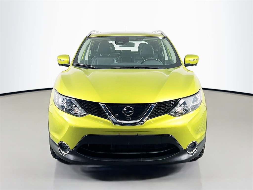 2017 NISSAN ROGUE SPORT - Image 2