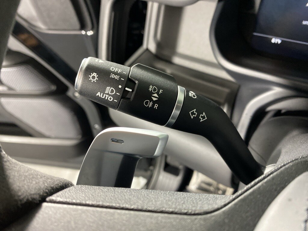 2023 LAND ROVER DEFENDER - Image 23