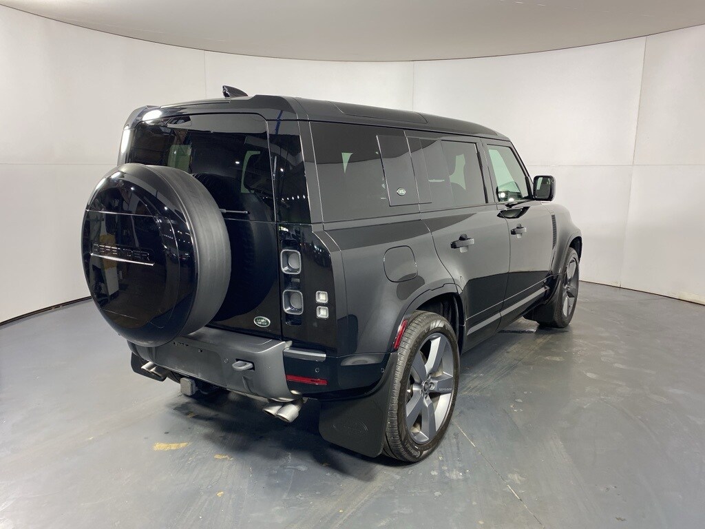 2023 LAND ROVER DEFENDER - Image 7