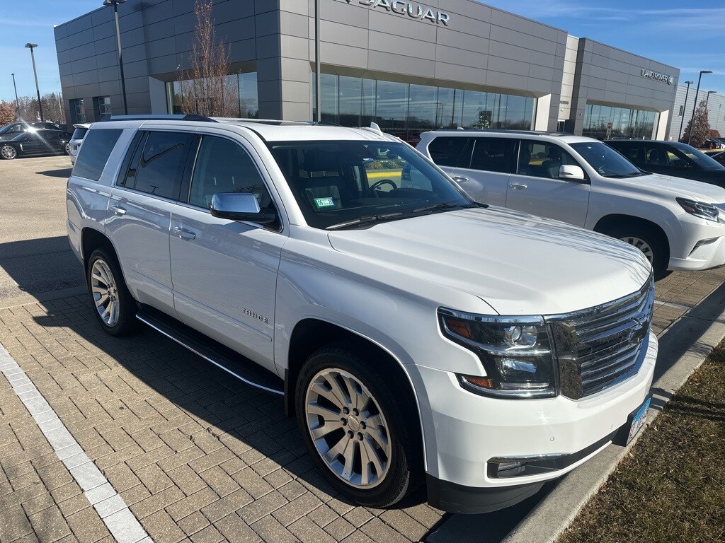 2020 Chevrolet Tahoe Premier photo 3