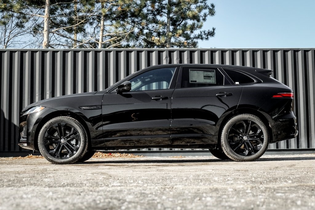 New 2025 Jaguar F-PACE P400 R-Dynamic S SUV