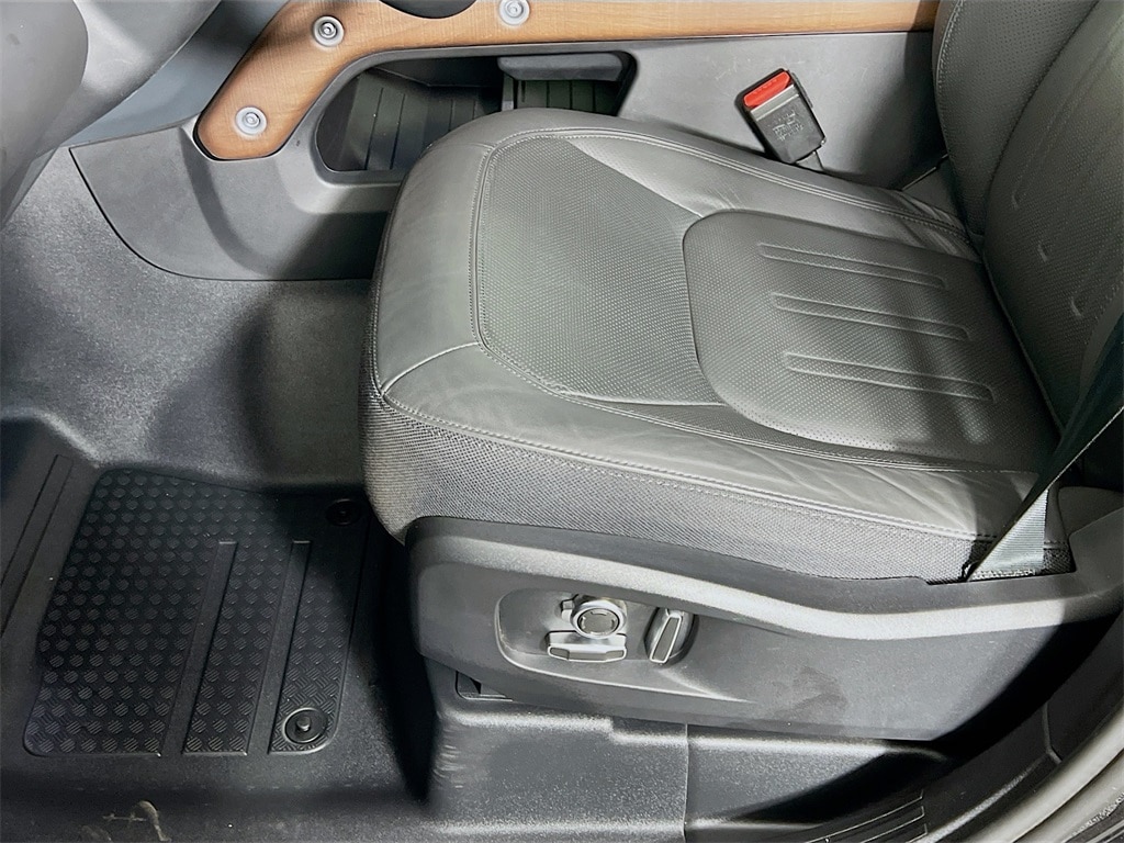 2024 LAND ROVER DEFENDER - Image 20