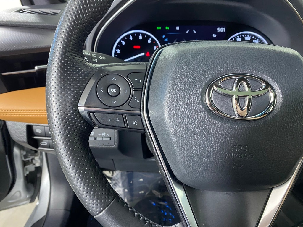 2022 TOYOTA AVALON - Image 10