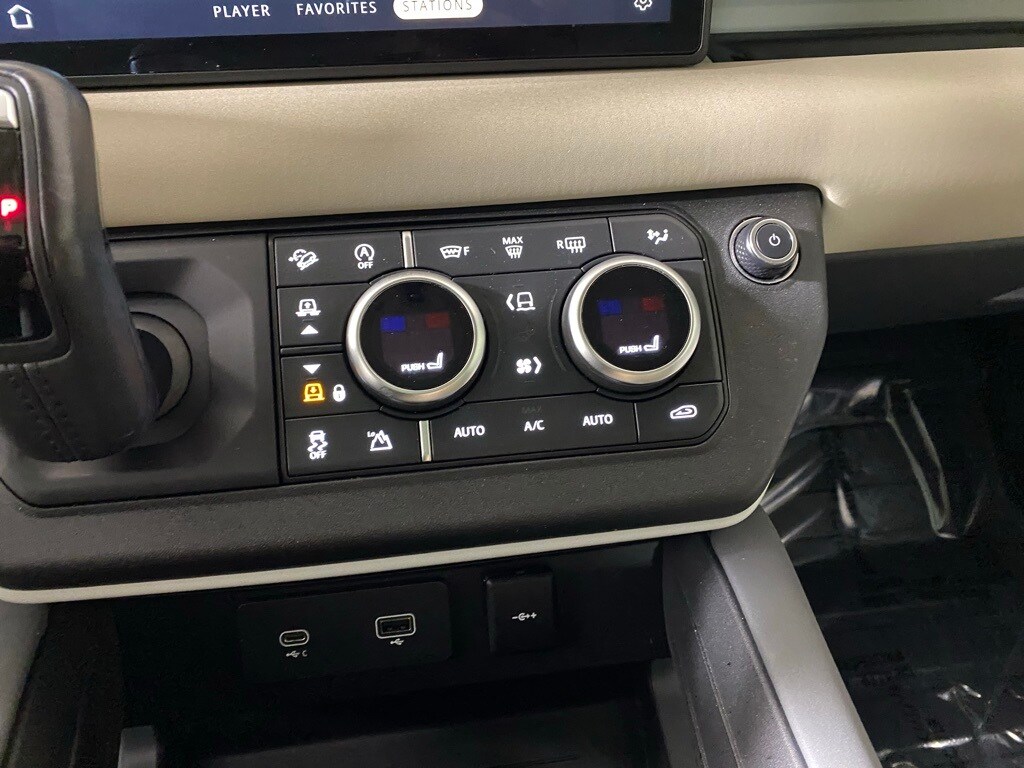 2020 LAND ROVER DEFENDER - Image 25