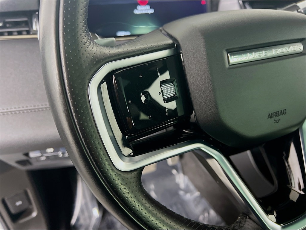 2022 LAND ROVER RANGE ROVER EVOQUE - Image 10