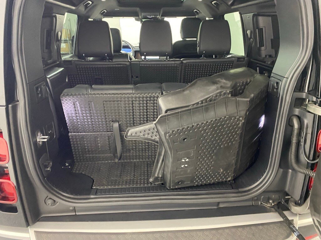 2021 LAND ROVER DEFENDER - Image 30